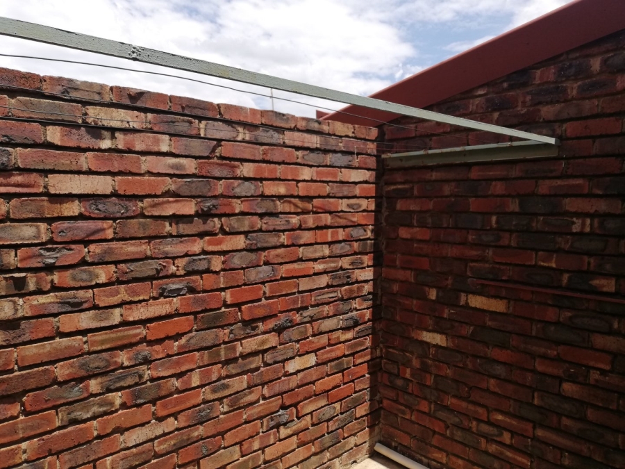 2 Bedroom Property for Sale in Ellaton North West